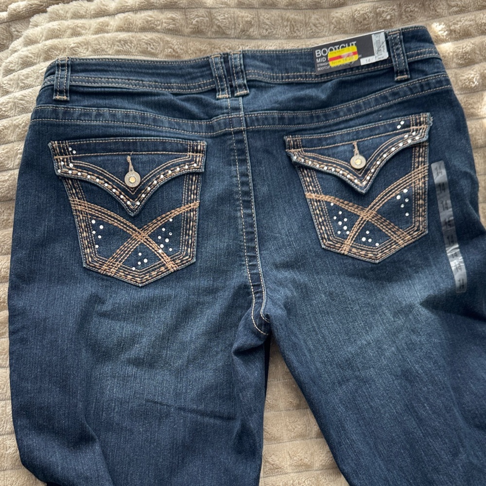 Apt. 9 Women's Dark Blue Bootcut Jeans 14 - Picture 3 of 3